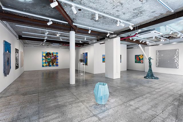 GROUP SHOW